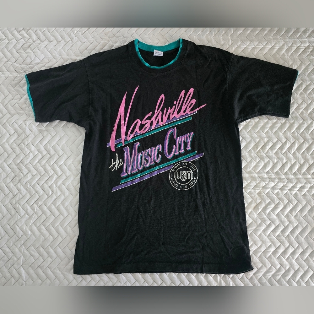 Vintage 90s Single Stitch Tee Nashville Music City Black Neon